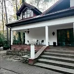 Pod Wiekowa Sosna 호스텔