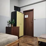 Pod Wiekowa Sosna 호스텔 Zalesie Gorne