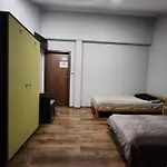 호스텔 Pod Wiekowa Sosna Zalesie Gorne