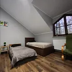 Pod Wiekowa Sosna *