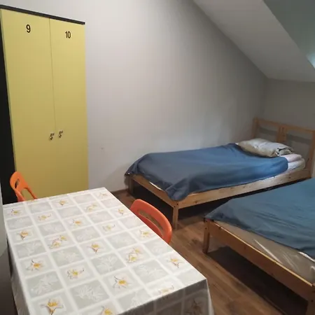 Kwatera prywatna Wiekowa Sosna Zalesie Gorne