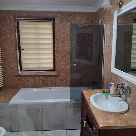 Wiekowa Sosna Kwatera prywatna *