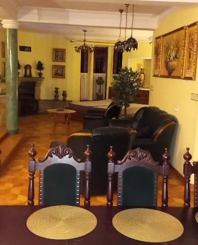 Willa Pod Wiekowa Sosna Séjour chez l'habitant *